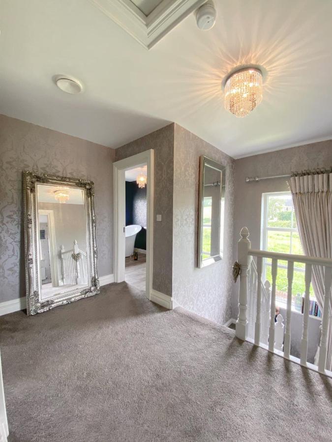 הוילה Swallow Lane, Enniskillen, Co Fermanagh, 5* Chic מראה חיצוני תמונה