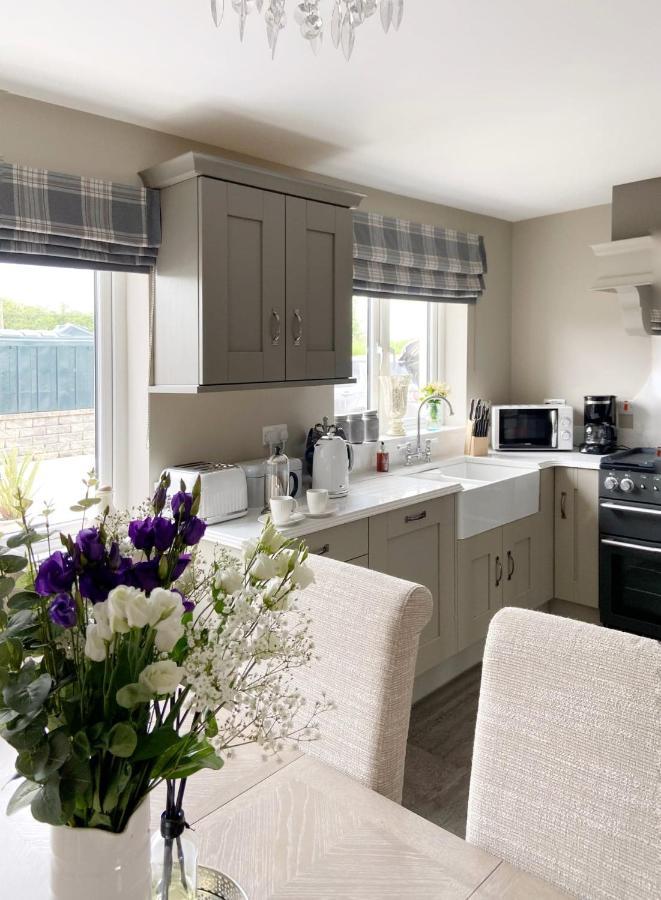 הוילה Swallow Lane, Enniskillen, Co Fermanagh, 5* Chic מראה חיצוני תמונה